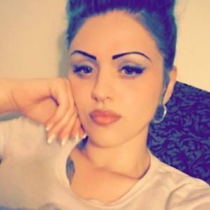 Meet your Posher, Moe